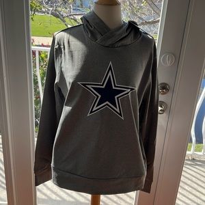Cowboys sweatshirt size large